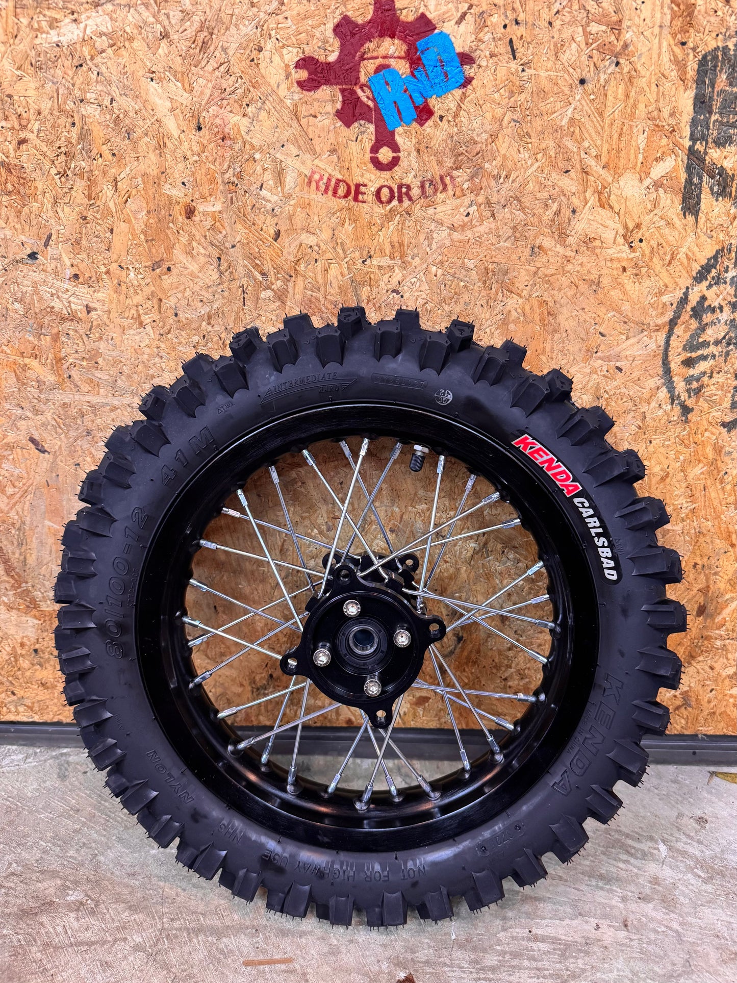 Tuttio Soleil01 12" Rear Pitbike Wheel Kit